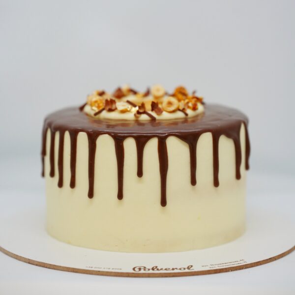 Торт Снікерс